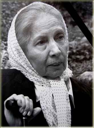 اولین سالگرد معصومه سیحون و رونمایی آثار هنرمندان با سخنرانی آیدین آغداشلو