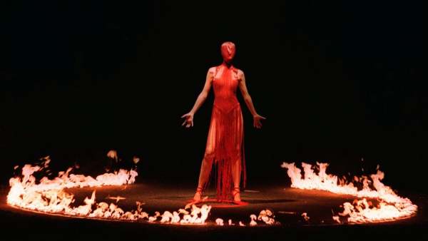 فشن شو الکساندر مک کوئین 1998 فشن شو الکساندر مک کوئین 1998