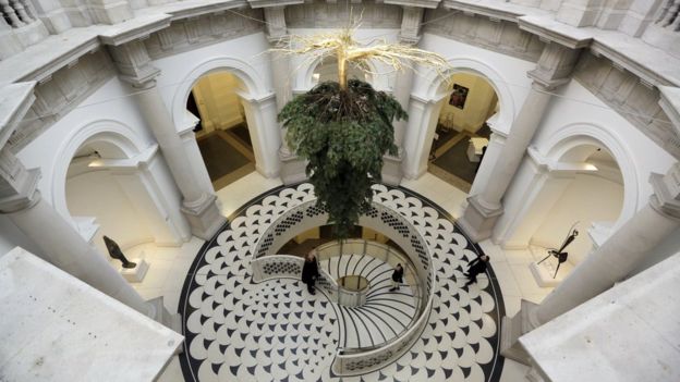 چیدمان کریسمس شیرازه هوشیاری