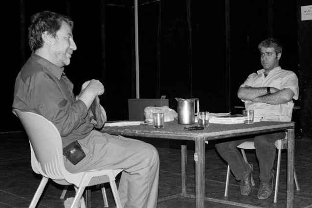 گزارش اختصاصی آکادمی هنر از نمایش روال عادی 